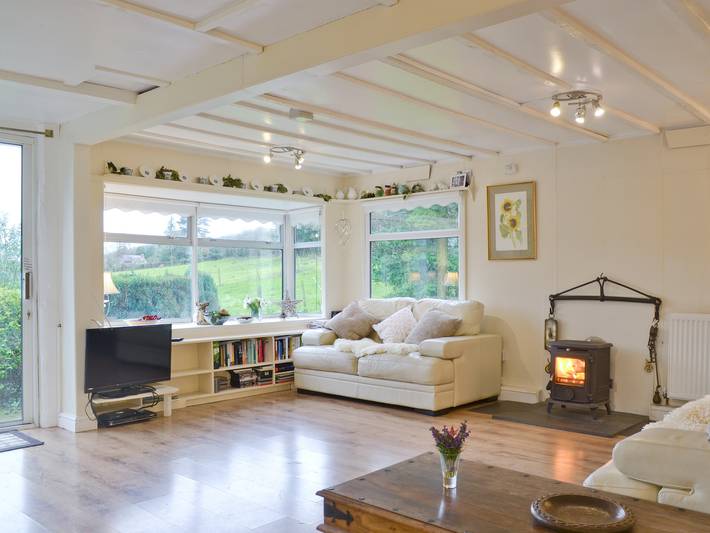 Cottage for 4 people, with Garden in Shropshire