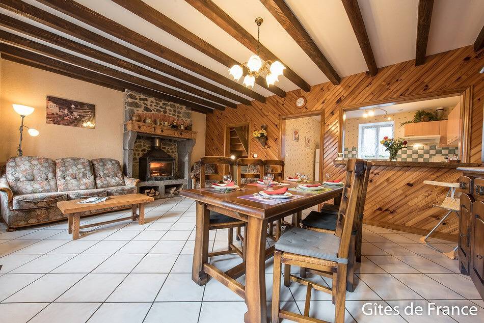 Chez Jules in Saulzet-le-Froid, Regionaler Naturpark Volcans d'Auvergne