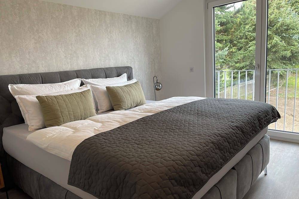 Neues, modernes Ferienhaus Zugzuflucht 3 Schlafzimmer mit Terrasse und Garten in Freiberg, Chemnitz und Umgebung