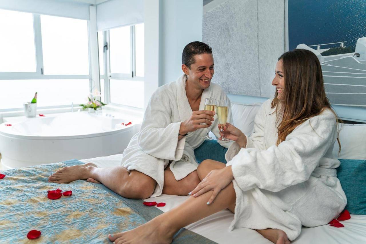 Hôtel pour 10 personnes avec sauna in Playa de Poniente, Benidorm