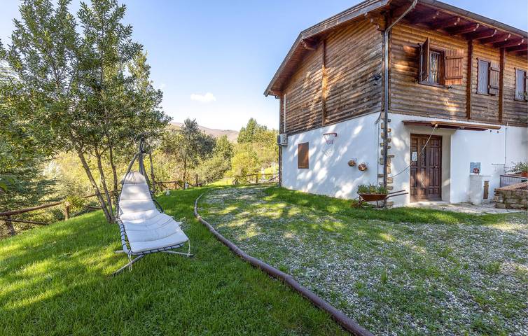 Appartement avec piscine près de Sillano in Sillano, Giuncugnano