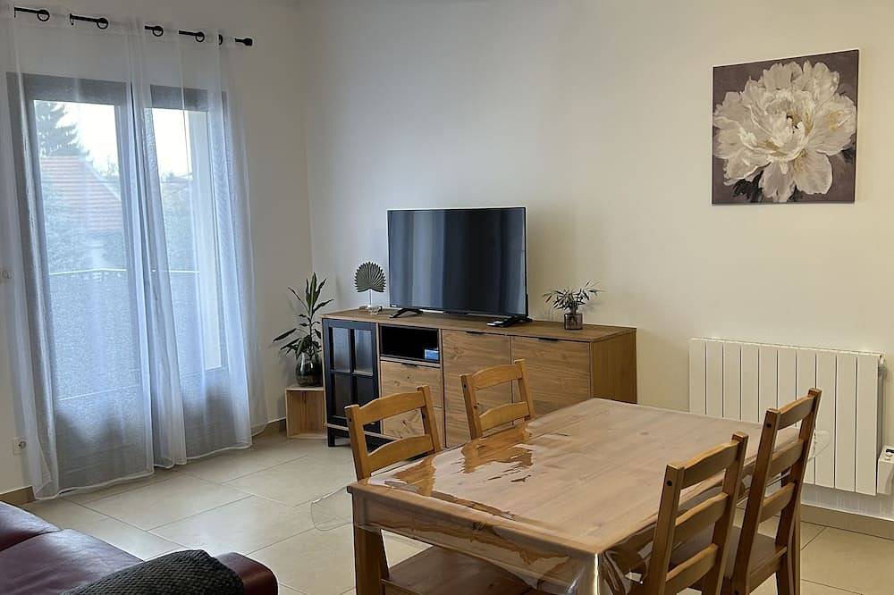 Appartement entier, Apparemment chaleureux à 30 min Paris,Cdg, Disney in Chelles, Seine-et-Marne