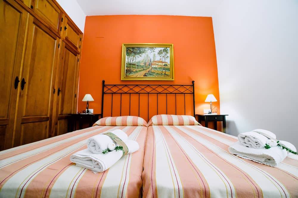 Casa Rural San Antonio. Villa 2 (3 dormitorios) in Cabra, Sierras Subbéticas