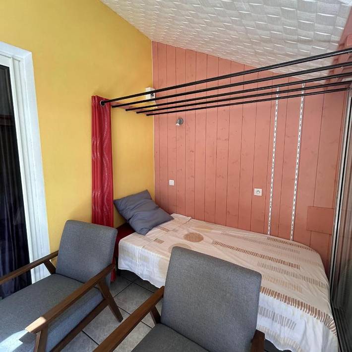 Gîte pour 2 personnes, avec balcon à La Saline les Bains - 3