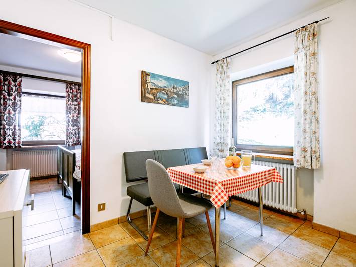 Ferienwohnung für 2 Personen, mit Garten und Ausblick in Canazei - 2