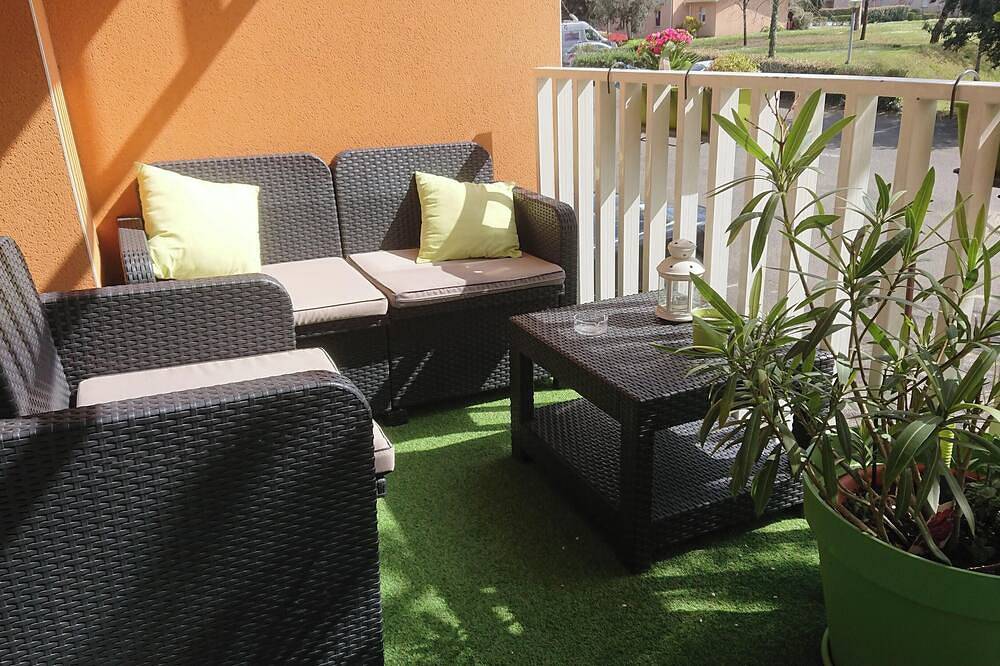 Entire apartment, Homerez - Apartment in Dax with pool. in Dax, Dax region