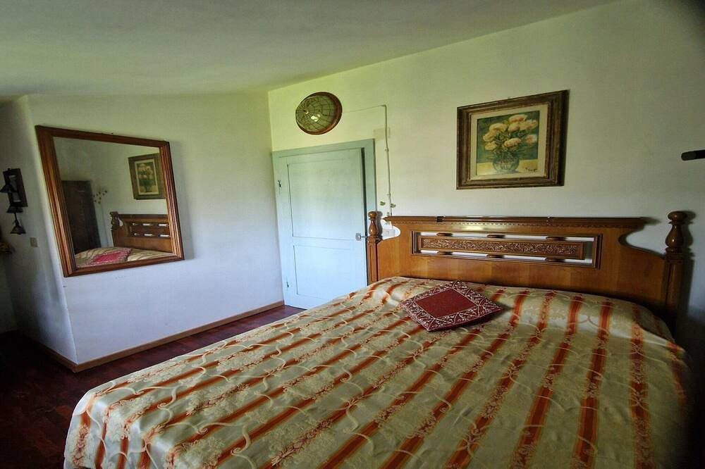 Marken Ferienhaus mit Pool in Montemaggiore al Metauro, Colli al Metauro