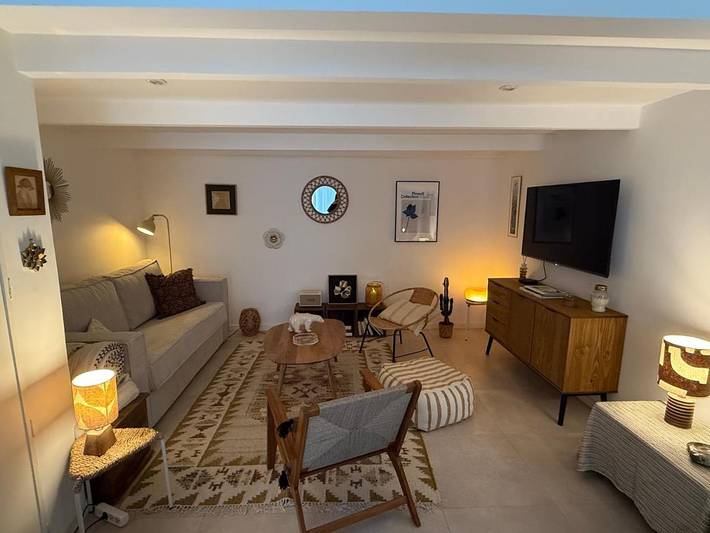 Location de vacances pour 4 personnes, avec terrasse, animaux acceptés dans Les Goudes - 3
