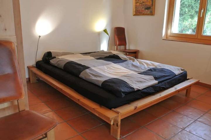 Ganze Wohnung, Principala 5 Zeller, Andiast, (Andiast), 59001B in Andiast, Alpenarena