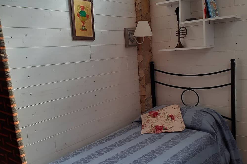 Naturalistic area, near the beach and in the Taormina interland in Porticato, Giardini-Naxos