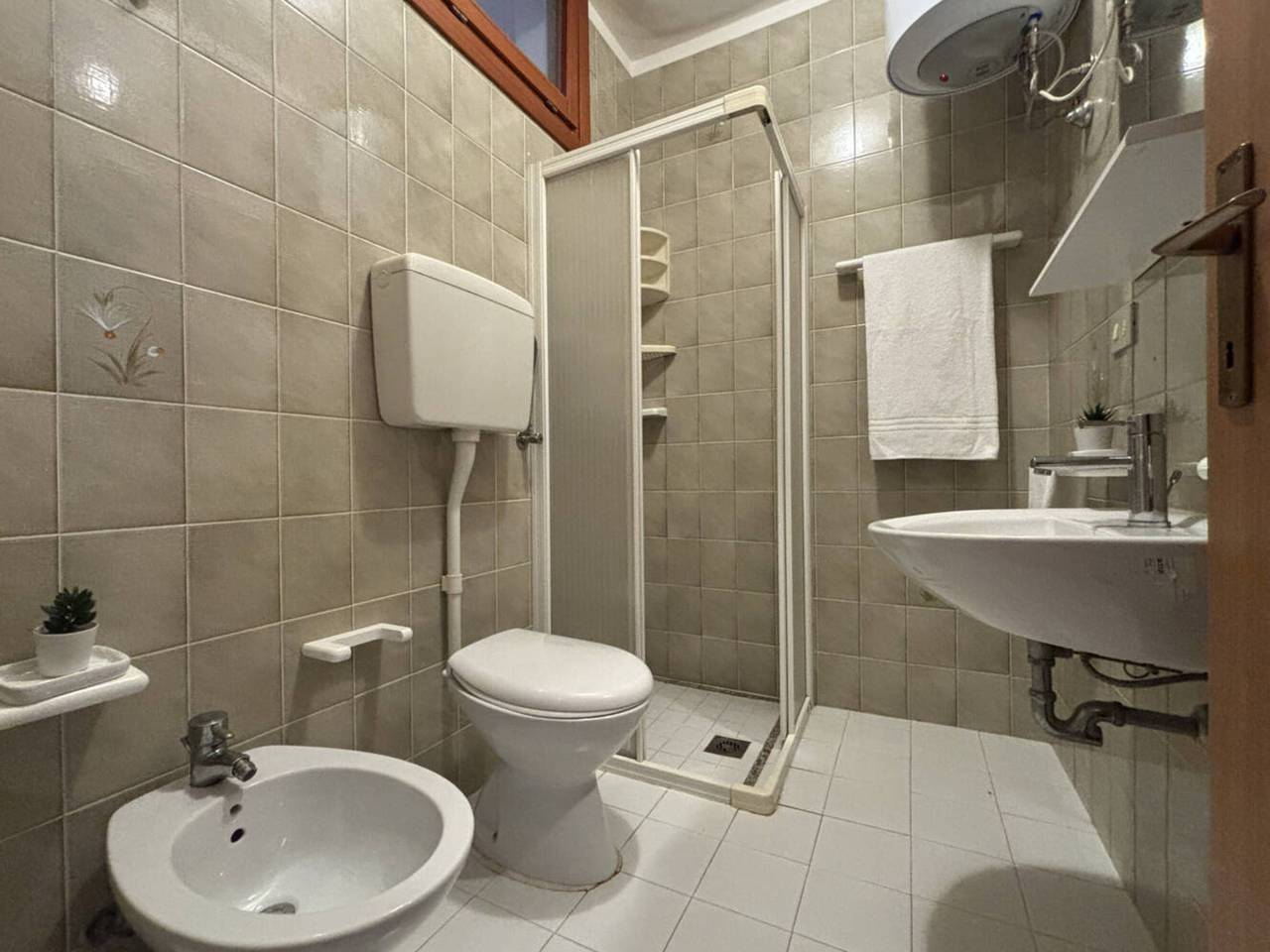 Studio entier, Joli studio avec balcon - Beahost in Bibione, Province de Venise