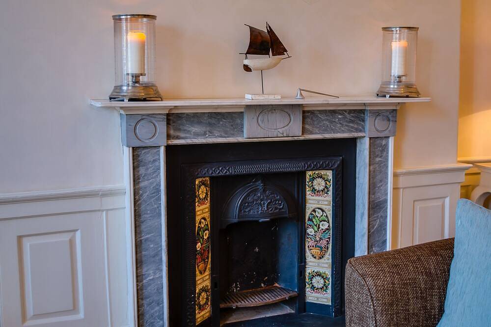 Appartamento intero, 5 * Luxury Suite Central Edimburgo: viste mozzafiato sul Castello di Edimburgo! in Edimburgo, Lothian