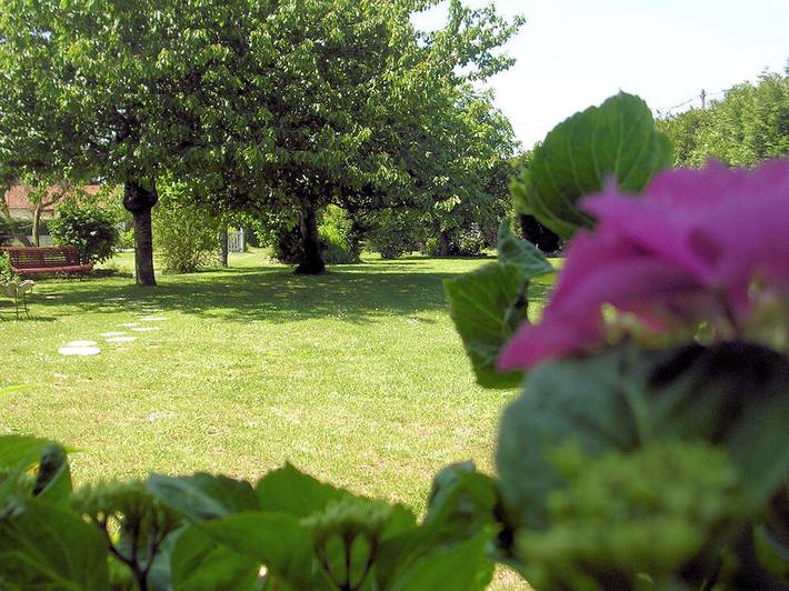 Chambre d’hôte pour 2 personnes, avec piscine et jardin en Charente-Maritime - 2
