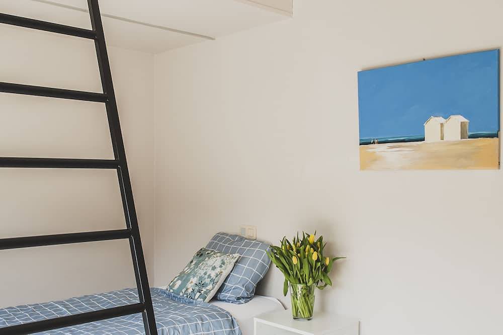 Holiday home The Charging Point bed bike hike 4 to 6 p. in Dixmude, Flandre-Occidentale