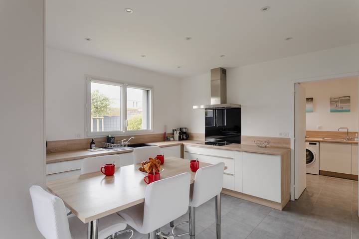 Location de vacances pour 8 personnes, avec jardin et terrasse dans Havre de Rothéneuf - 3