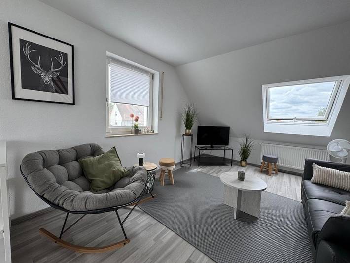 Ferienwohnung für 2 Personen, mit Balkon und Ausblick in Schopfloch
