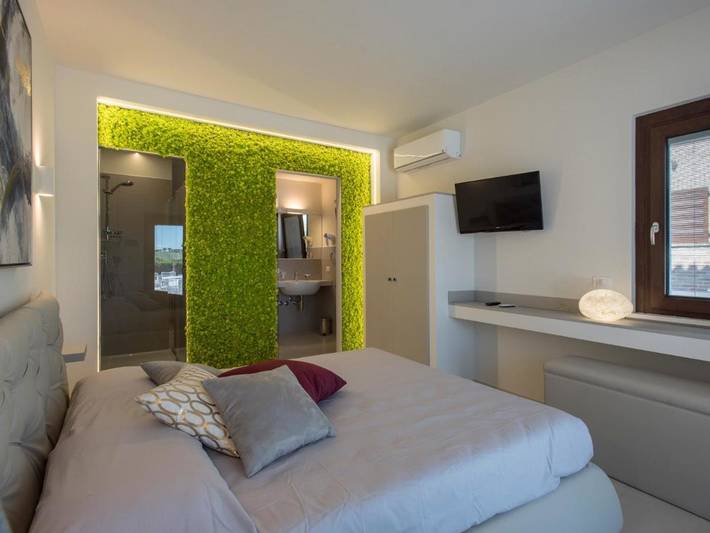 Casa vacanza per 4 persone, con Terrazza e Idromassaggio nonché Giardino e Piscina a Appignano