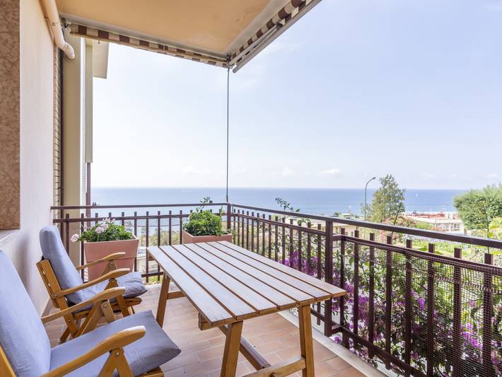 Ferienwohnung für 2 Personen, mit Terrasse in San Remo