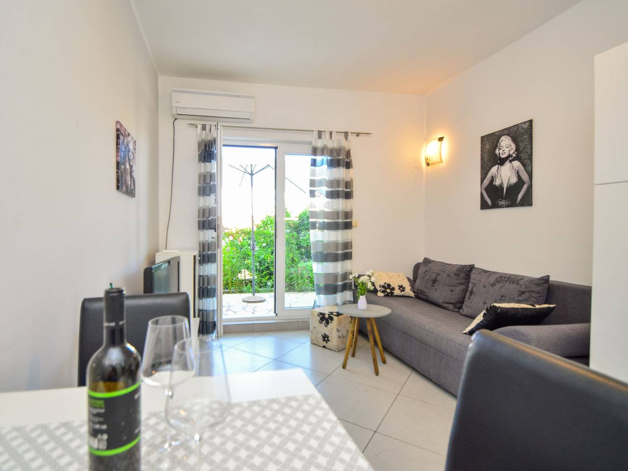 Ganze Wohnung, Roko in Brodarica, Šibenik-Knin