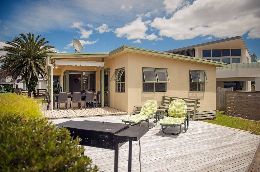 Surf Beach Views - Whangamata Ferienhaus in Whangamata, Waikato