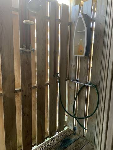 Cabin for 6 Guests in Waves, Hatteras Island, Picture 2