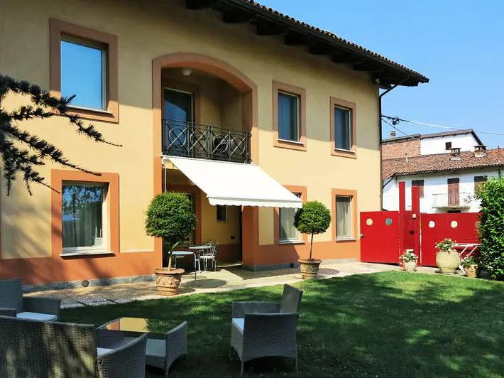 Casa 5 Persone in Asti (Comune), Provincia d'Asti