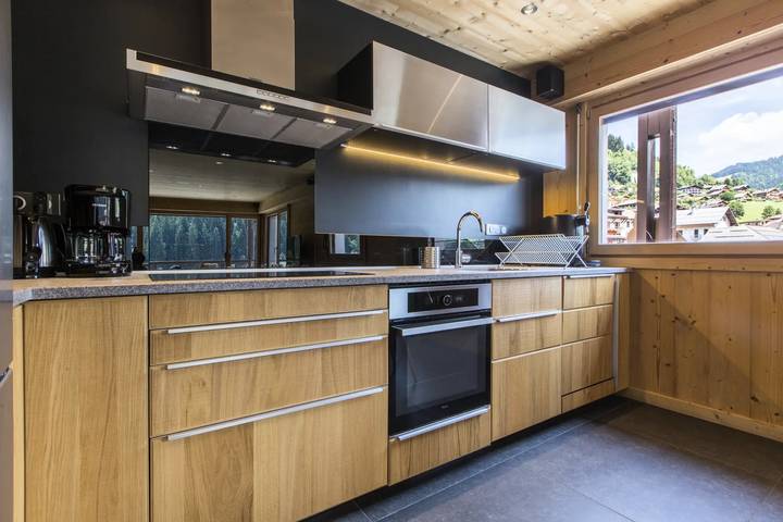 Gîte pour 10 personnes, avec balcon dans Office de Tourisme du Grand Bornand - 3
