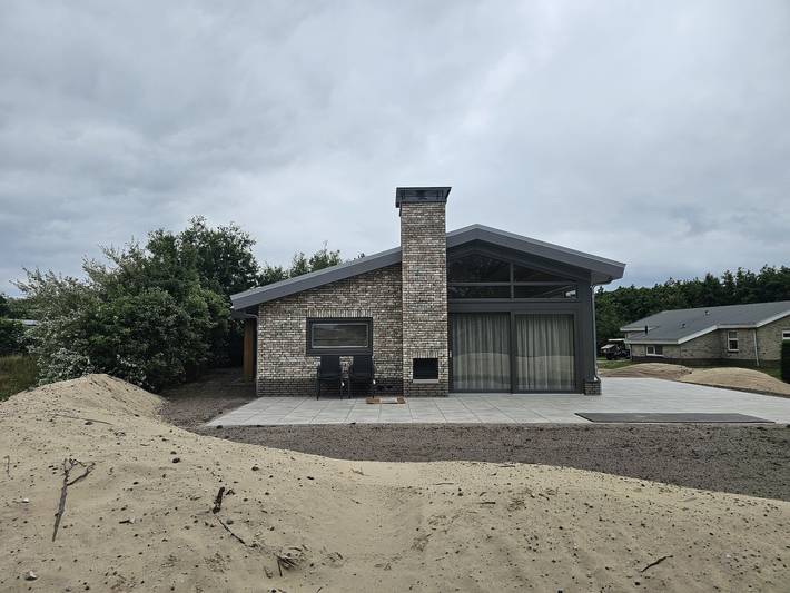 Vakantiehuis voor 10 personen, met tuin en sauna in Buren (Ameland)