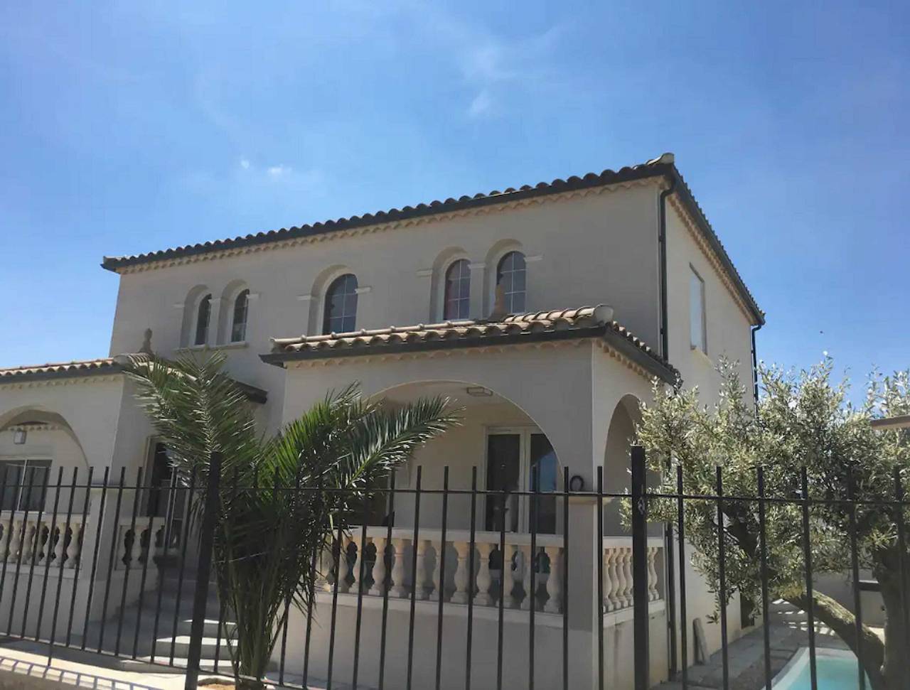 Villa pour 4 Personnes dans Saint-Gilles, Région de Nîmes