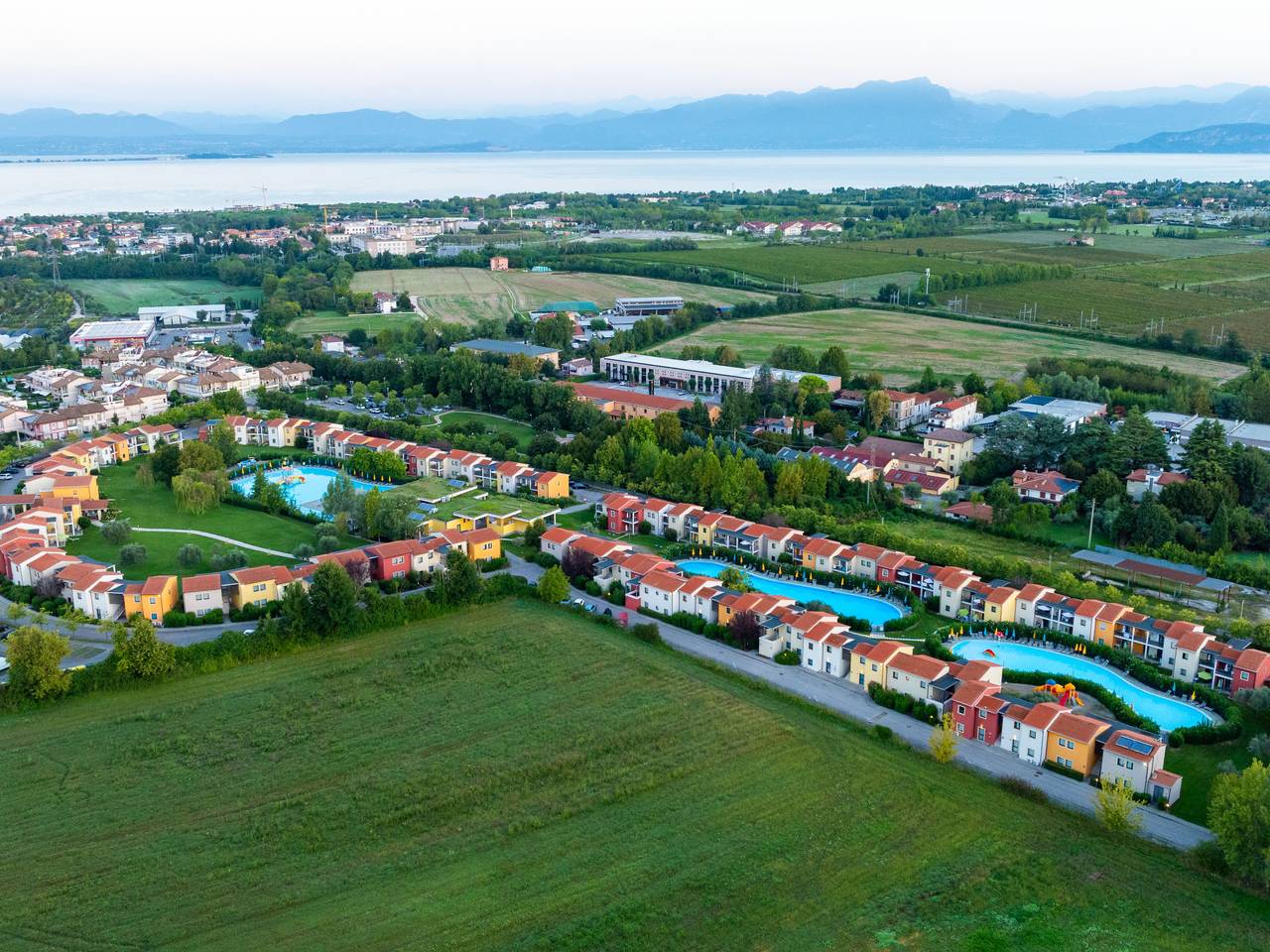 Appartement entier, Belvedere Village in Castelnuovo del Garda, Montagnes autour du lac de Garde