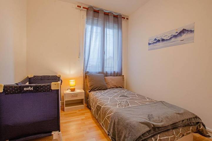 Gîte pour 5 personnes, avec jardin à Saint-Julien-les-Villas - 2