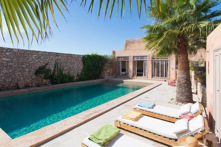 Villa pour 8 personnes, avec jardin