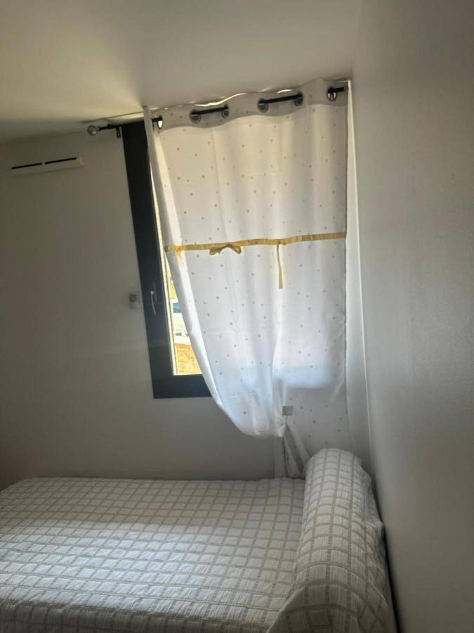 Gîte pour 6 personnes, avec Terrasse et Jardin ainsi que Vue sur le lac et Vue à Génos - 2