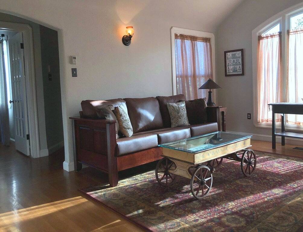 Märchenbuch Cottage im Herzen des Weinlandes in Santa Rosa, California North Coast