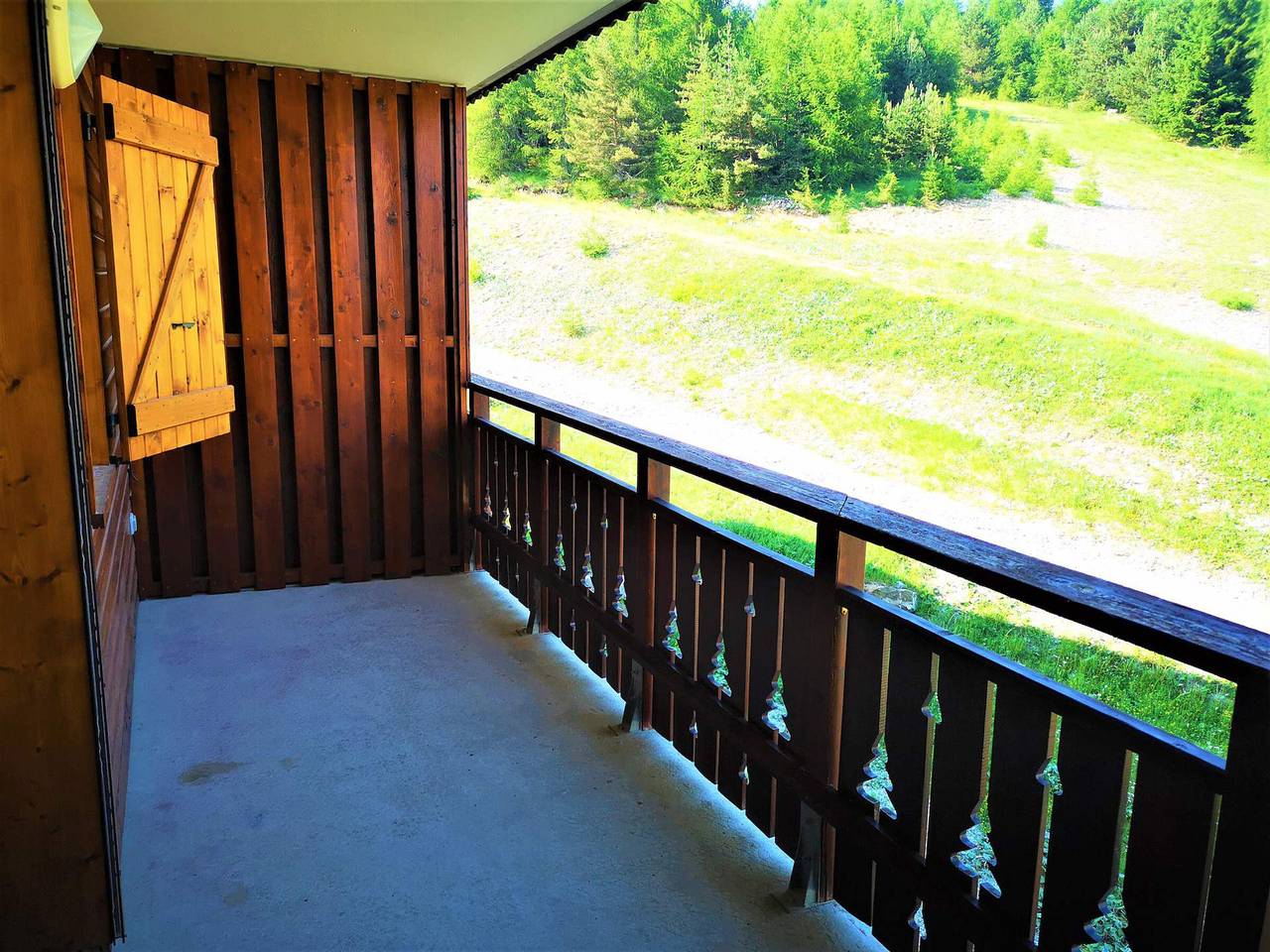 Estudio entero, Estudio cabina acogedor, balcón y parking, 05250 La Joue du Loup in La Joue du Loup, Dévoluy (comuna)