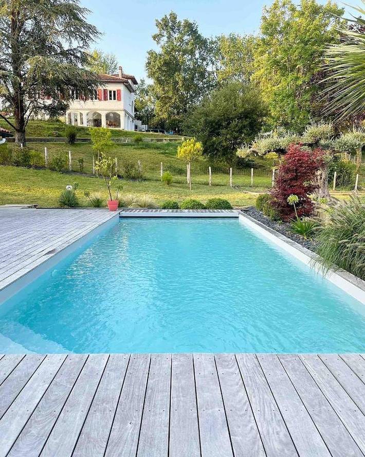 Location de vacances pour 7 personnes, avec jardin et piscine à Lahonce - 4