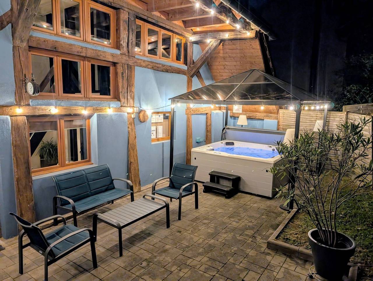 Vakantiehuis 'Le Chalet Cozy & Spa' met bergzicht, gedeeld terras en Wifi in Wildersbach, Bas-Rhin Alsace