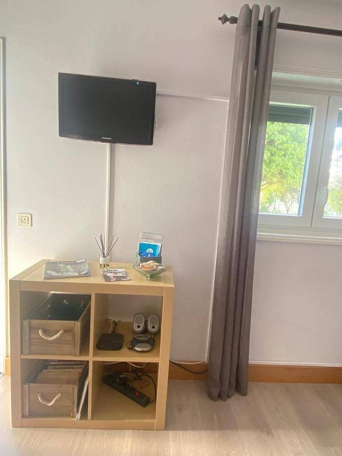 Location de vacances pour 4 personnes, avec jardin ainsi que piscine et vue dans Darque - 4