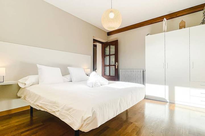 Appartement entier, Cal Gatesques 2 in Puigcerdà, Pyrénées catalanes