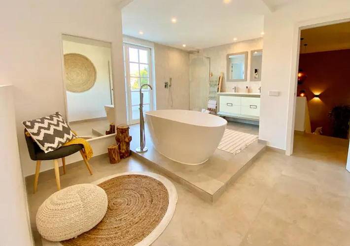 Casa rural para 10 personas, con Balcón y Terraza además de Piscina y Vistas en Talamanca - 3