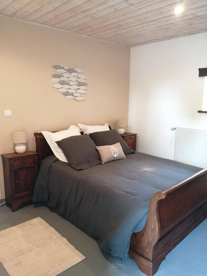 Location de vacances pour 6 personnes, avec jardin à Camlez - 3