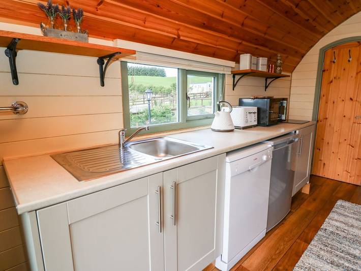 Camping de lujo para 2 personas con jacuzzi in Powys