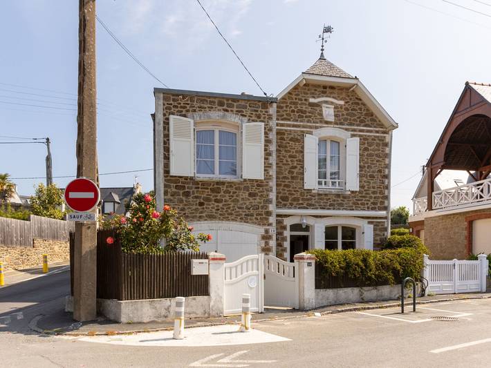 Location de vacances pour 7 personnes, avec terrasse dans Havre de Rothéneuf - 3