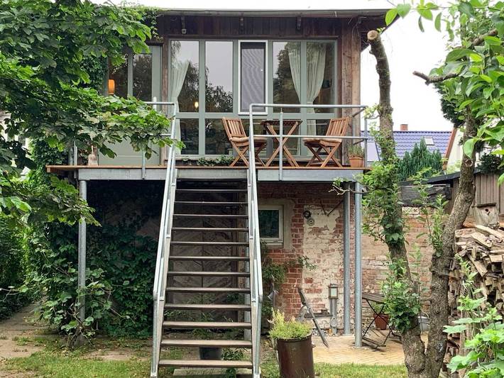 Ferienwohnung für 4 Personen, mit Balkon und Terrasse sowie Garten in Kröslin