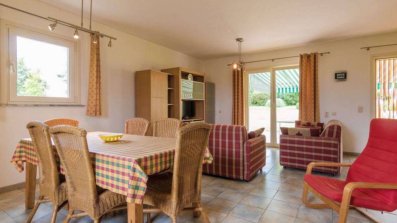 Maison de vacances pour 4 personnes avec terrasse in Saint-Nexans, Périgord Pourpre