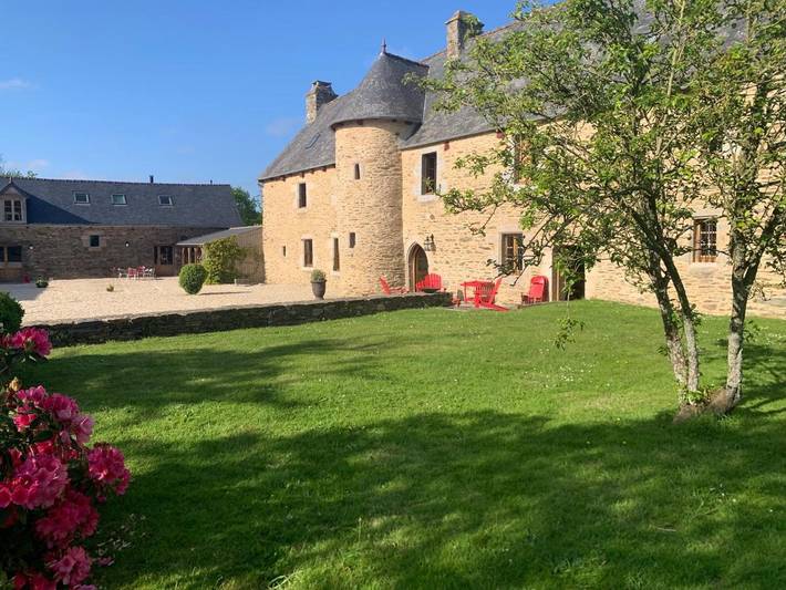 Maison de vacances pour 4 personnes, avec piscine ainsi que terrasse et vue
