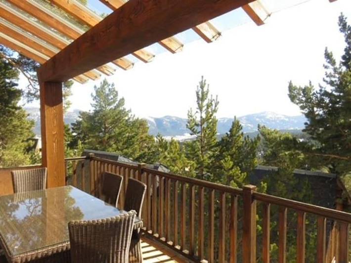 Chalet pour 6 personnes, avec vue et terrasse, animaux acceptés
