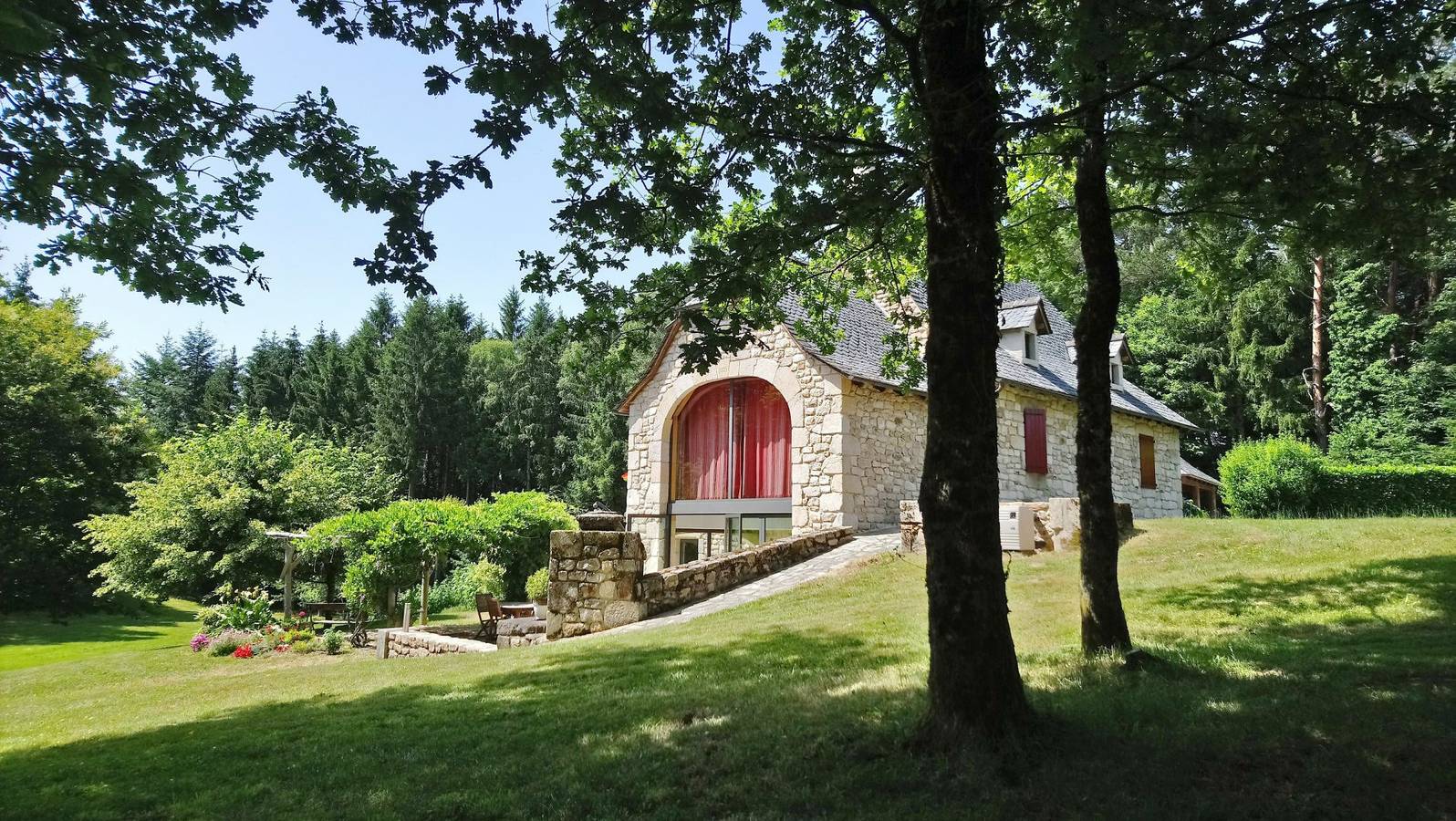 Chambre d'hôtes de charme La Pause Correzen - Chambre in Saint-Privat (Corrèze), Région de Tulle