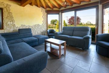 Maison De Vacances pour 12 Personnes dans Aix-en-Ergny, Région de Montreuil, Photo 2