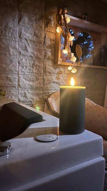 Tente pour 2 personnes, avec jardin ainsi que jacuzzi et terrasse, animaux acceptés dans le Var - 4